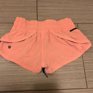 Lululemon REVERSIBLE short shorts